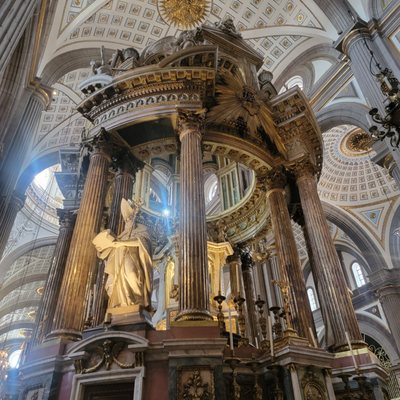 Catedral de Puebla by null