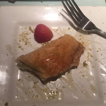 Cafe Izmir - Baklava - Middle Eastern Near Me - Dallas, Texas
