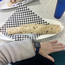 Large burritos!! Large burritos!!