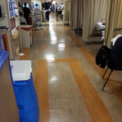 Vein Clinic Of New York - Not a single person attending to anything