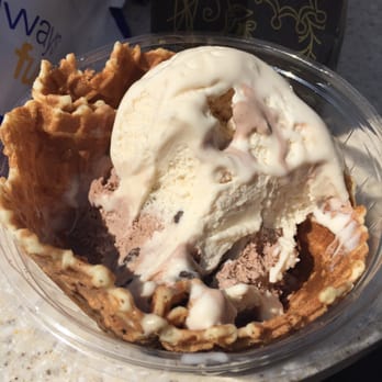 Kilwins - Old fashion vanilla and kilwin's turtle ice cream - Ice Cream & Frozen Yogurt Near Me - Annapolis, Maryland Kilwins - Old fashion vanilla and kilwin's turtle ice cream - Ice Cream & Frozen Yogurt Near Me - Annapolis, Maryland