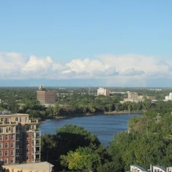 Fairmont Winnipeg - Hotels Near Me - Winnipeg, Manitoba