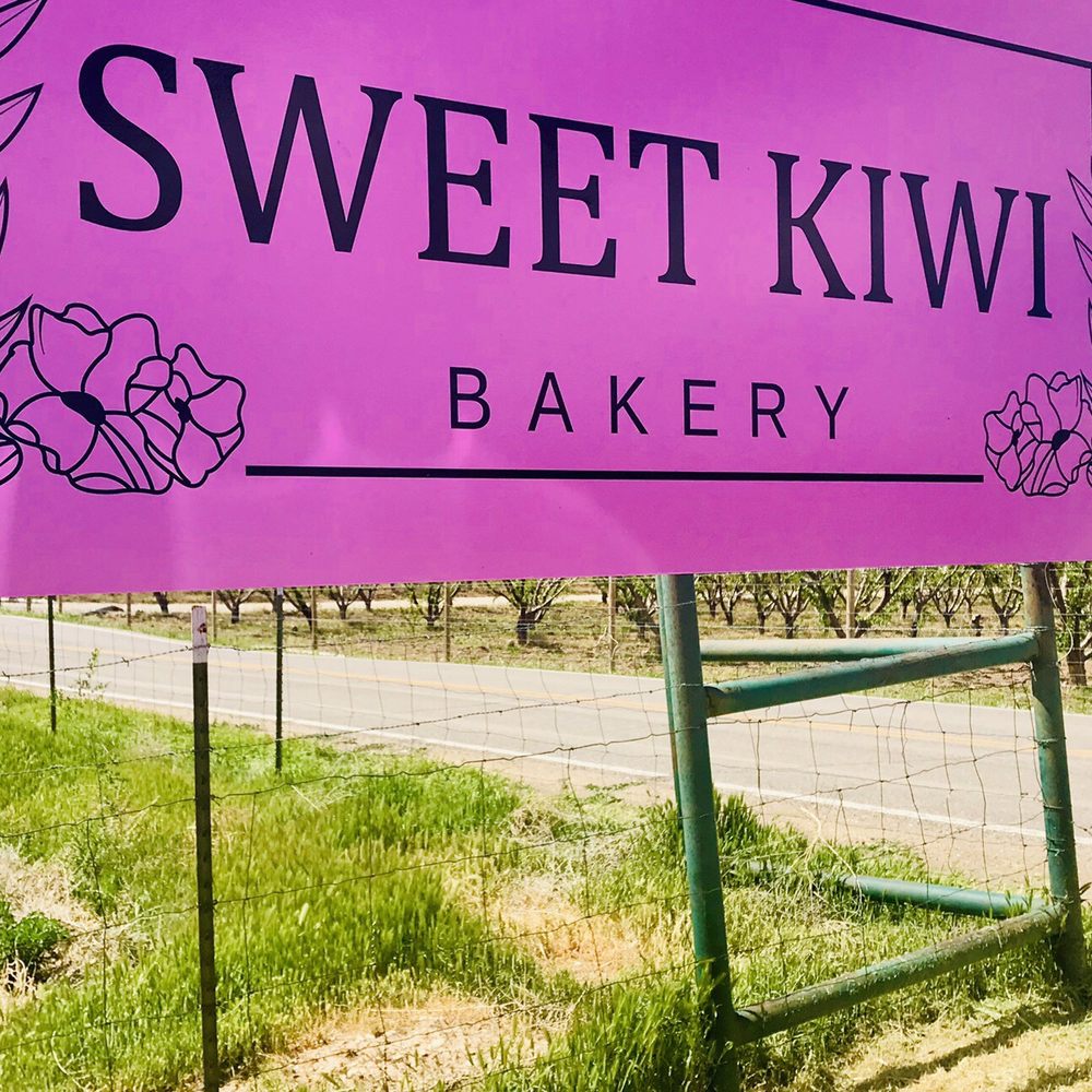 Sweet Kiwi - a sign for a bakery - Bakeries Near Me - Grand Junction, Colorado Sweet Kiwi - a sign for a bakery - Bakeries Near Me - Grand Junction, Colorado