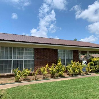 CPR Roofing - a brick house with a metal roof - General Contractors Near Me - Shreveport, Louisiana CPR Roofing - a brick house with a metal roof - General Contractors Near Me - Shreveport, Louisiana