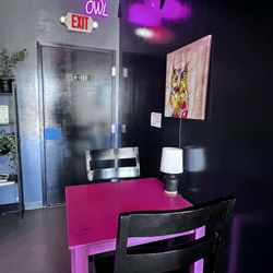 Pink Owl Coffee - Some of the seating area