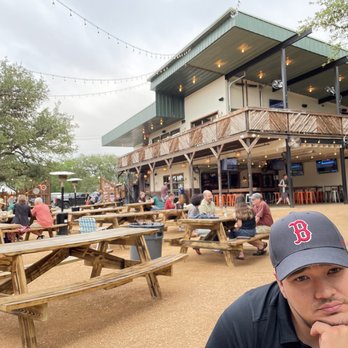 Armadillo Den - Nice outdoor area - Bars Near Me - Austin, Texas Armadillo Den - Nice outdoor area - Bars Near Me - Austin, Texas