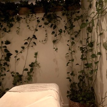 Botanica Holistic - Massage room - Massage Near Me Botanica Holistic - Massage room - Massage Near Me