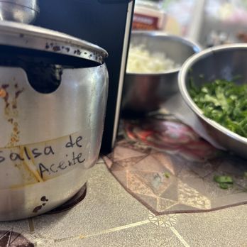Mercadito El Batan - Home made Salsa de Aceite - Grocery Near Me - Hayward, California Mercadito El Batan - Home made Salsa de Aceite - Grocery Near Me - Hayward, California