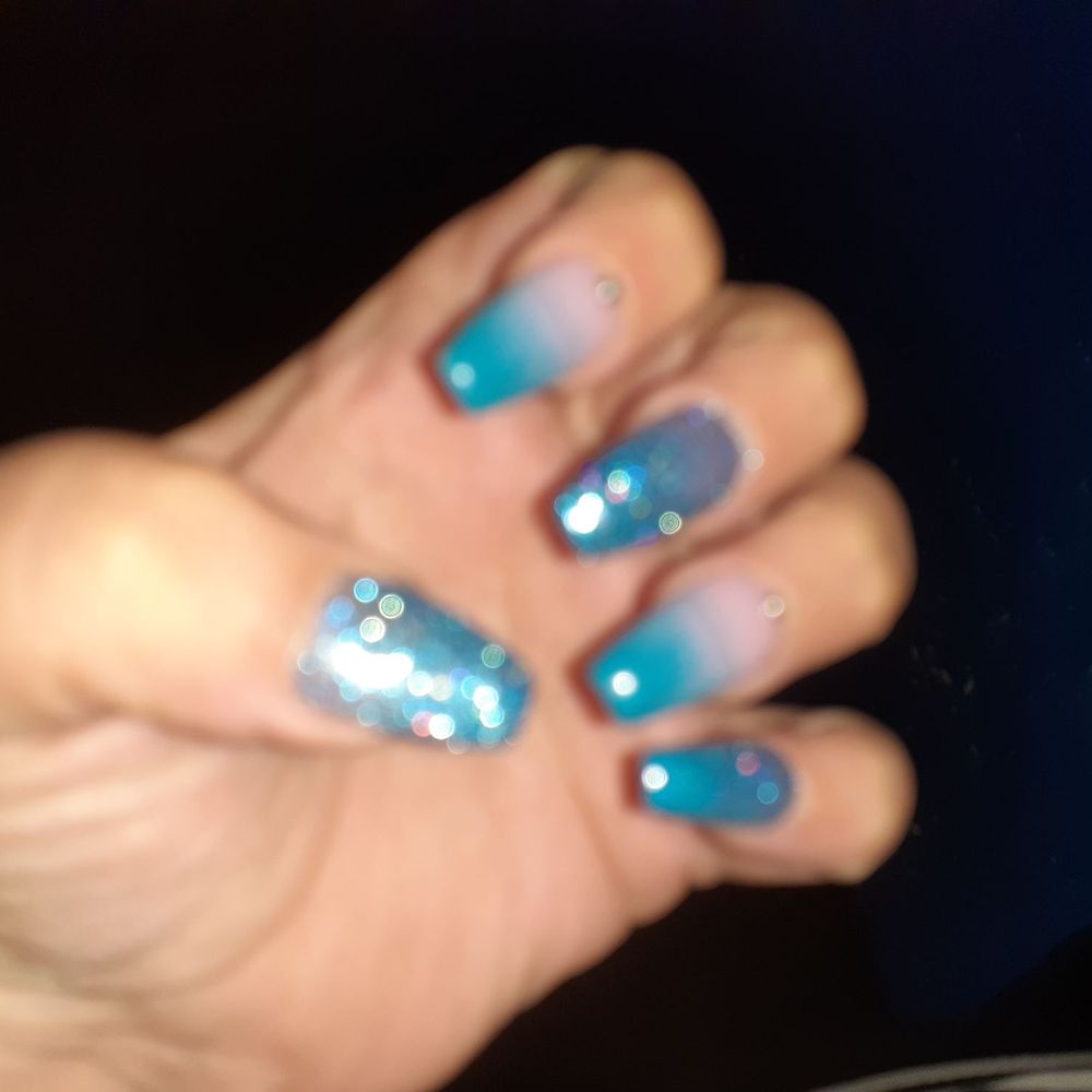 Seven Nails - Nail Salons Near Me - Chicago, Illinois