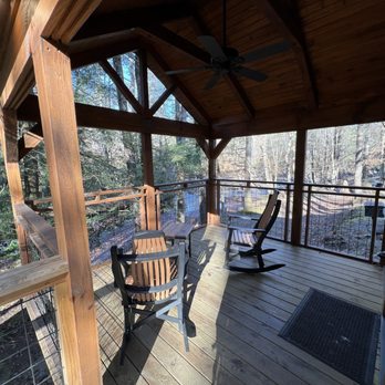 Greenbrier Campground - Front porch, river view from deluxe cabin (sleeps 4) - Campgrounds Near Me - Gatlinburg, Tennessee Greenbrier Campground - Front porch, river view from deluxe cabin (sleeps 4) - Campgrounds Near Me - Gatlinburg, Tennessee