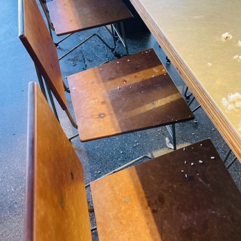 Chipotle Mexican Grill - Floor dirty - Mexican Near Me - St George, Utah