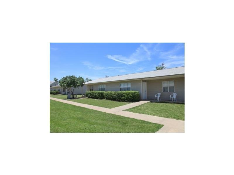 FOSTER PARK APARTMENTS 617 Staack, Stroud, Oklahoma Apartments Phone Number Yelp