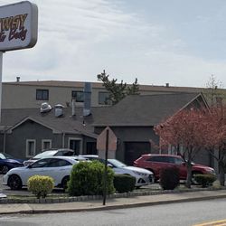 Parkway Auto Body