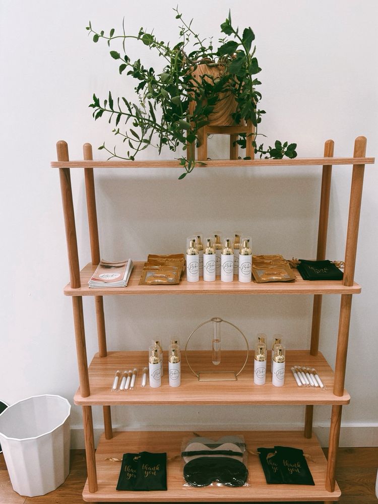 Bibi Lash & Brow Logo