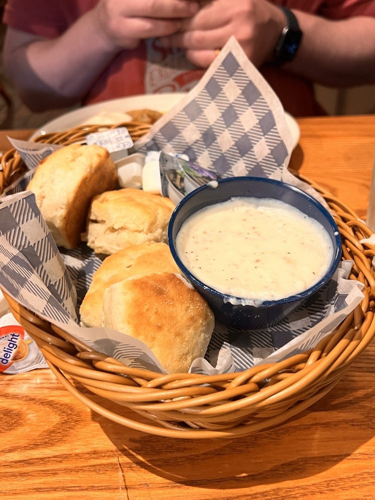 CRACKER BARREL OLD COUNTRY STORE Updated September 2024 150 Photos