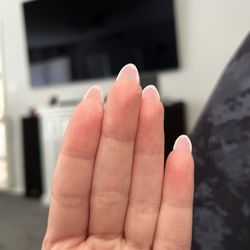 Oasis Nails
