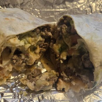 El Jalisciense - California burrito - Food Trucks Near Me - Kapolei, Hawaii El Jalisciense - California burrito - Food Trucks Near Me - Kapolei, Hawaii