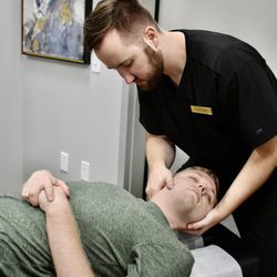 J Rowe Chiropractic - We adjust the full spine, including the cervical spine.