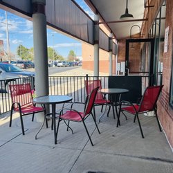 3 Freaks Brewery - Outdoor seating