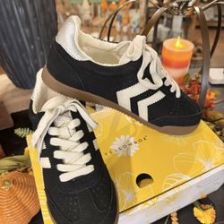 Make a Splash Home Decor & Gifts
