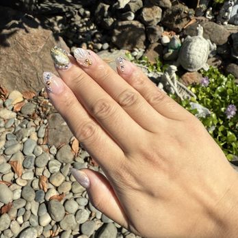 RYU Nail Bar - Gel X Short with Design - Nail Salons Near Me - Dublin, California