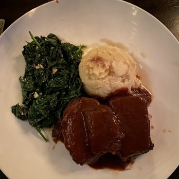 Harpoon Willy's - Sh Cabernet Braised Beef Short Rib with mashed potatoes and spinach - Seafood Near Me - Manasquan, New Jersey