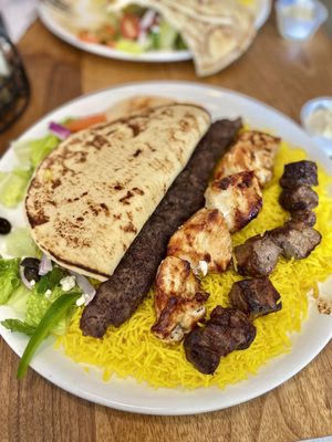 Charcoal Grill Restaurant & Bar by null