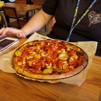 Blaze Pizza - Pizza#4 - Pizza Near Me - Orlando, Florida Blaze Pizza - Pizza#4 - Pizza Near Me - Orlando, Florida
