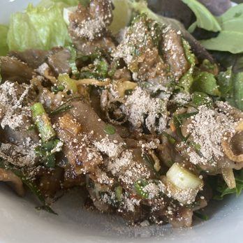 Unchai Thai Restaurant - Thai Near Me - Vancouver, British Columbia