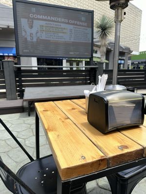 La Central Beer & Wine Garden by null