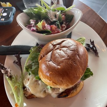 The Hangry Bison - New American Near Me - Winter Park, Florida