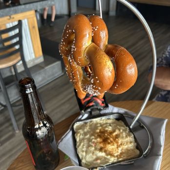 Hot Tuna - Chesapeake Crab Dip - Bars Near Me - Virginia Beach, Virginia
