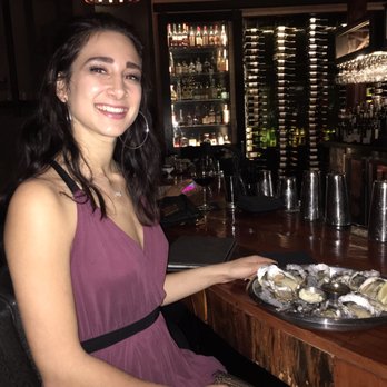 District - Oakland - Dozen oysters - Wine Bars Near Me - Oakland, California