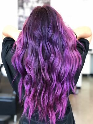 Surreal Beauty Nashvillle | Barber | Blowout Bar by null