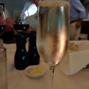 Ciao Bella - Santa Margherita prosecco from Italy - refreshing and not too sweet - Italian Near Me - Bloomington, Minnesota Ciao Bella - Santa Margherita prosecco from Italy - refreshing and not too sweet - Italian Near Me - Bloomington, Minnesota