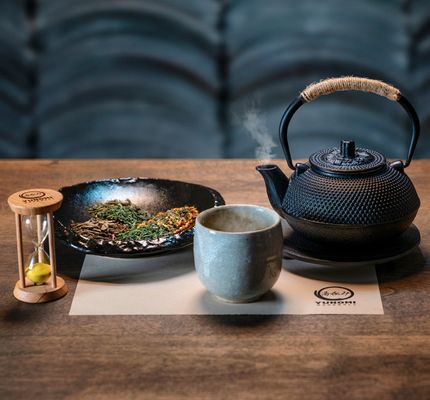 Yunomi Handroll by null