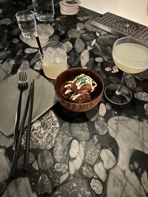 Bar Futo by null