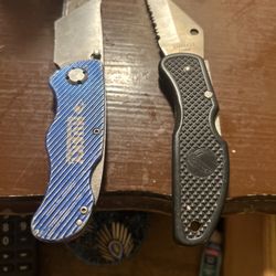 Country North Gifts & Crafts - I got for five dollars each. Pocket knives