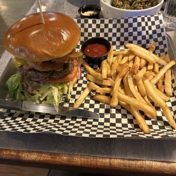 Pub 1922 - Bbq Burger - New American Near Me - Sahuarita, Arizona Pub 1922 - Bbq Burger - New American Near Me - Sahuarita, Arizona