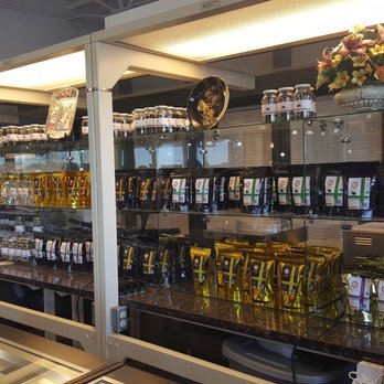 Strita Kitchen - Chocolate retail area (2/12/22) - Filipino Near Me - Arlington, Washington Strita Kitchen - Chocolate retail area (2/12/22) - Filipino Near Me - Arlington, Washington