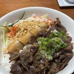 Eggroll and Pork Vermicelli Eggroll and Pork Vermicelli