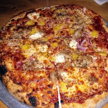 Flatbread Company - Mopsy pizza - Pizza Near Me - Paia, Hawaii Flatbread Company - Mopsy pizza - Pizza Near Me - Paia, Hawaii