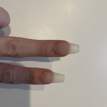 Venus Nails Spa - careless rushed shape on middle finger - Nail Salons Near Me - Oklahoma City, Oklahoma Venus Nails Spa - careless rushed shape on middle finger - Nail Salons Near Me - Oklahoma City, Oklahoma