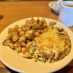 Rainbow Oaks Restaurant - California omelet