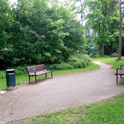 Albergan kartanonpuisto