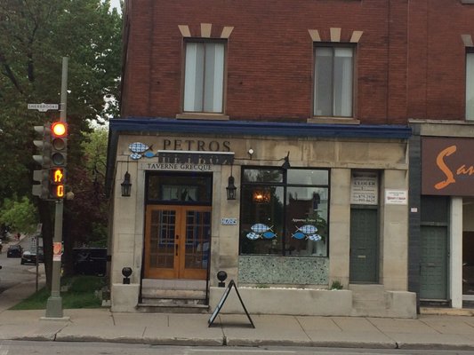 Petros Westmount by null