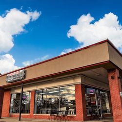 Bulldog's Cheesesteaks - Farmington - Outside before the signage goes up.
