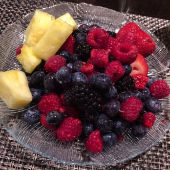 Hilton Pasadena - Love the breakfast at this place. Very attentive staff, and fresh fruits! - Hotels Near Me - Pasadena, California Hilton Pasadena - Love the breakfast at this place. Very attentive staff, and fresh fruits! - Hotels Near Me - Pasadena, California