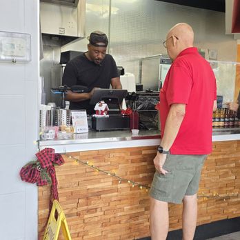Big Lee’s Barbecue - Always nice to see the owner . - Barbeque Near Me - Ocala, Florida