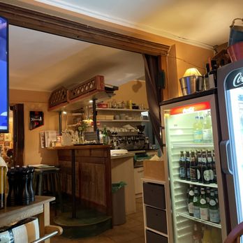 Pizzaria Da Carlo - 10.2023 - Food Near Me - Rudolstadt, TH Pizzaria Da Carlo - 10.2023 - Food Near Me - Rudolstadt, TH